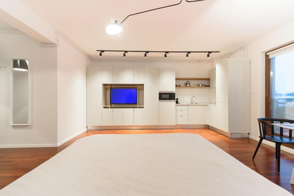 Bianco 19 - Central Studio Universitate - Old Town Bucureşti Ngoại thất bức ảnh