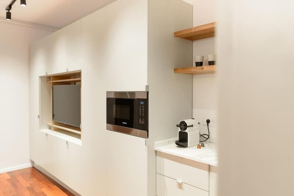 Bianco 19 - Central Studio Universitate - Old Town Bucureşti Ngoại thất bức ảnh